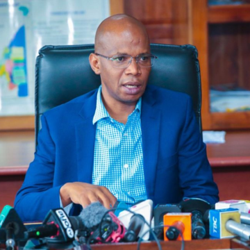 Makamba begins a 21-days tour across 14 regions to address electricity issues.