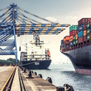DP World: Pioneering the Future of Global Supply Chains with $6 Billion Investment.