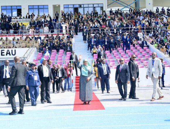 1 (13) President Samia at the 50th Independence Anniversary celebrations of Comoros