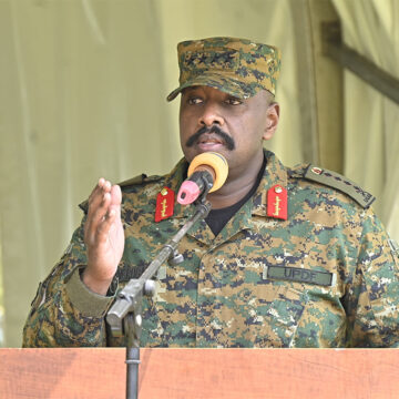 66423908-511a-4d5a-ad32-b9efcb0ca509 (1) Muhoozi orders men who urinate by the roadside to be jailed for 5 years